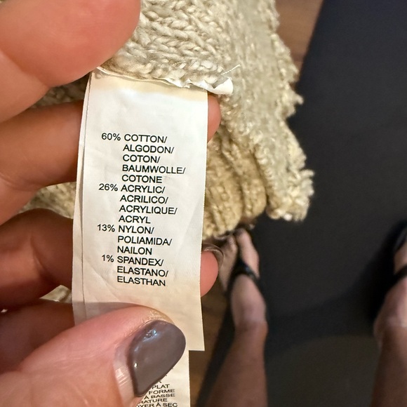 Kenzie Women’s open fringe sweater vest tan size Small - Picture 5 of 12